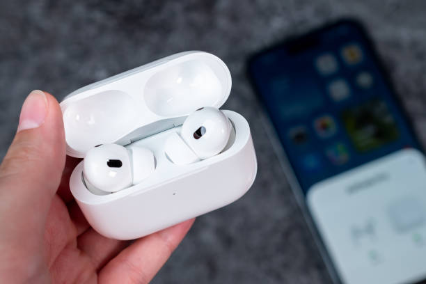 Az AirPods forradalma: Vezeték nélküli hangtechnológia dizájnja